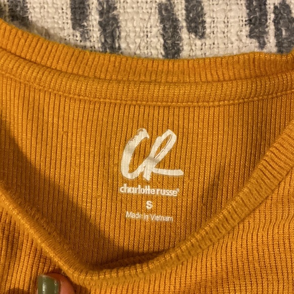 I wanted a different kind of mustered yellow but over all cute - Picture 2 of 3